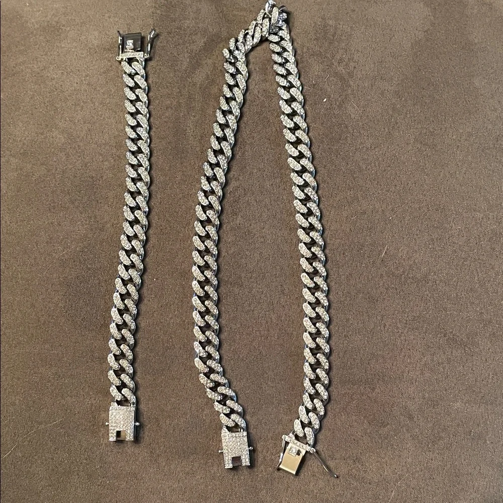 Men’s Hip-Hop Necklace and Bracelet Iced Cuban Link in Silvertone w/Rhinestone